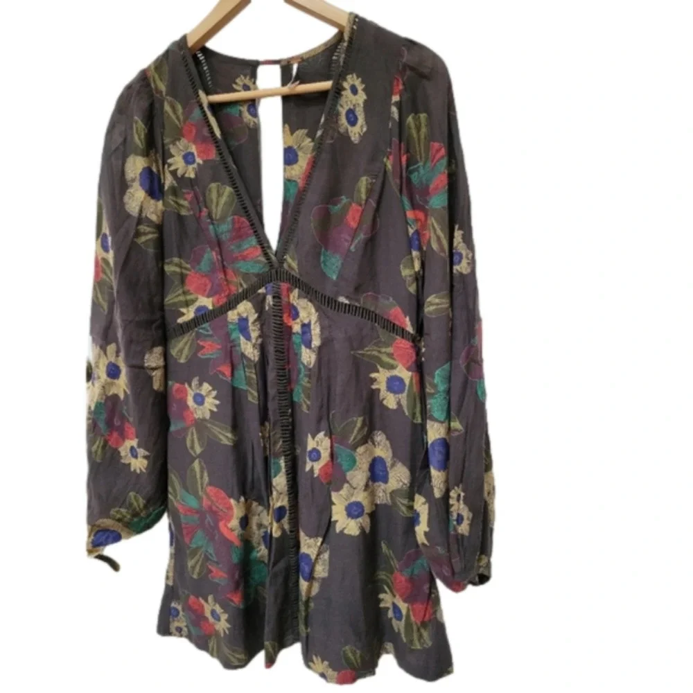 Y2K Free People deep v-neck long balloon sleeve mini floral print retro dress